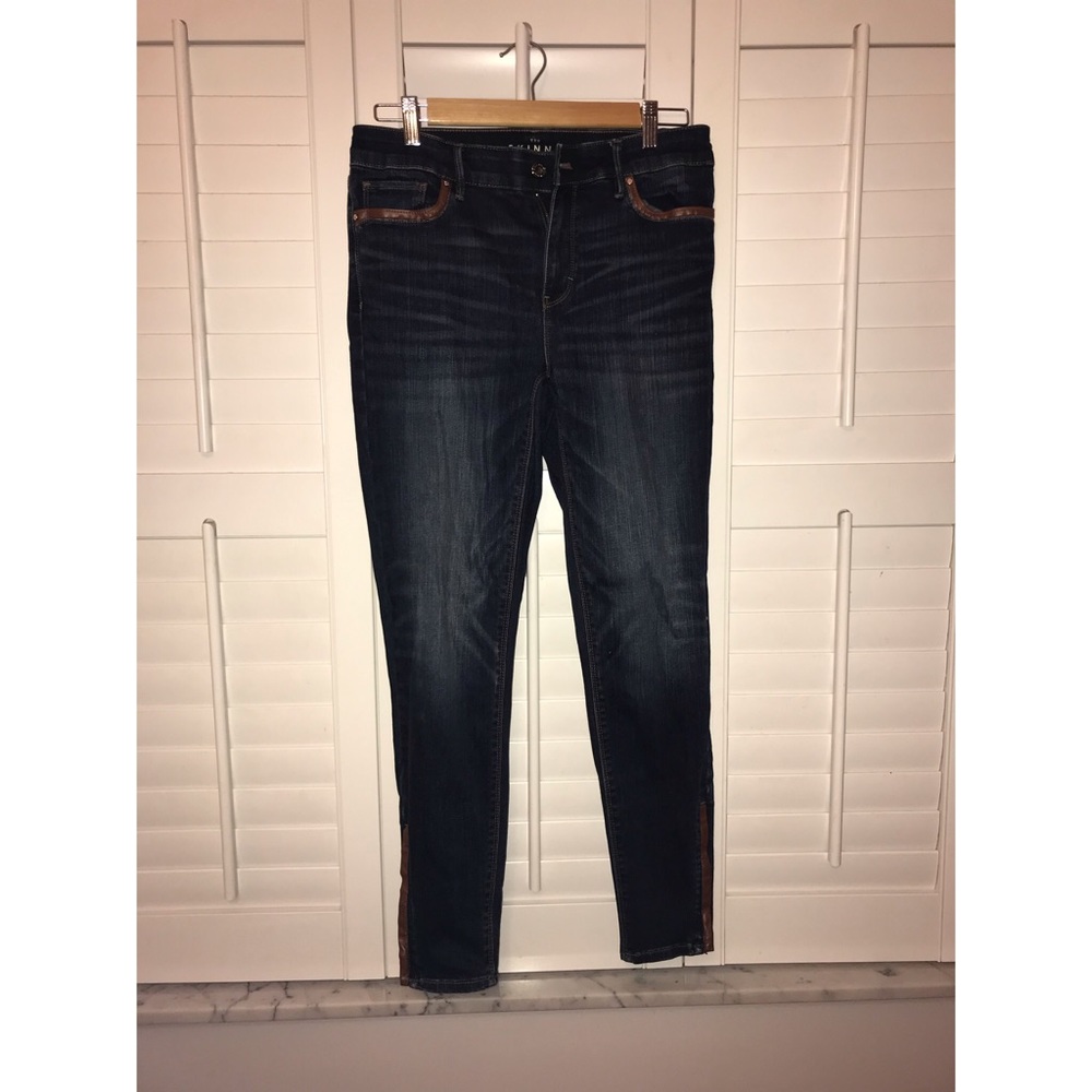 White House Black Market Skinny Ankle Jeans